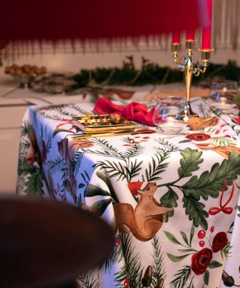 camastra tablecloth