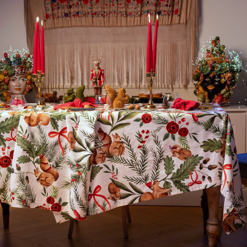 camastra tablecloth
