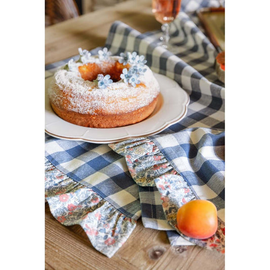 Blanc mariclo' -runner a quadri a gala